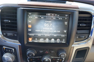 2017 RAM 1500 LARAM Base