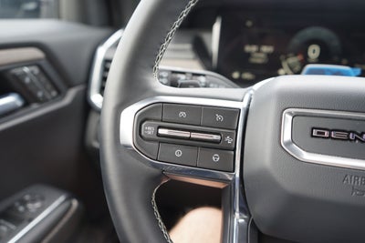 2025 GMC Acadia Denali