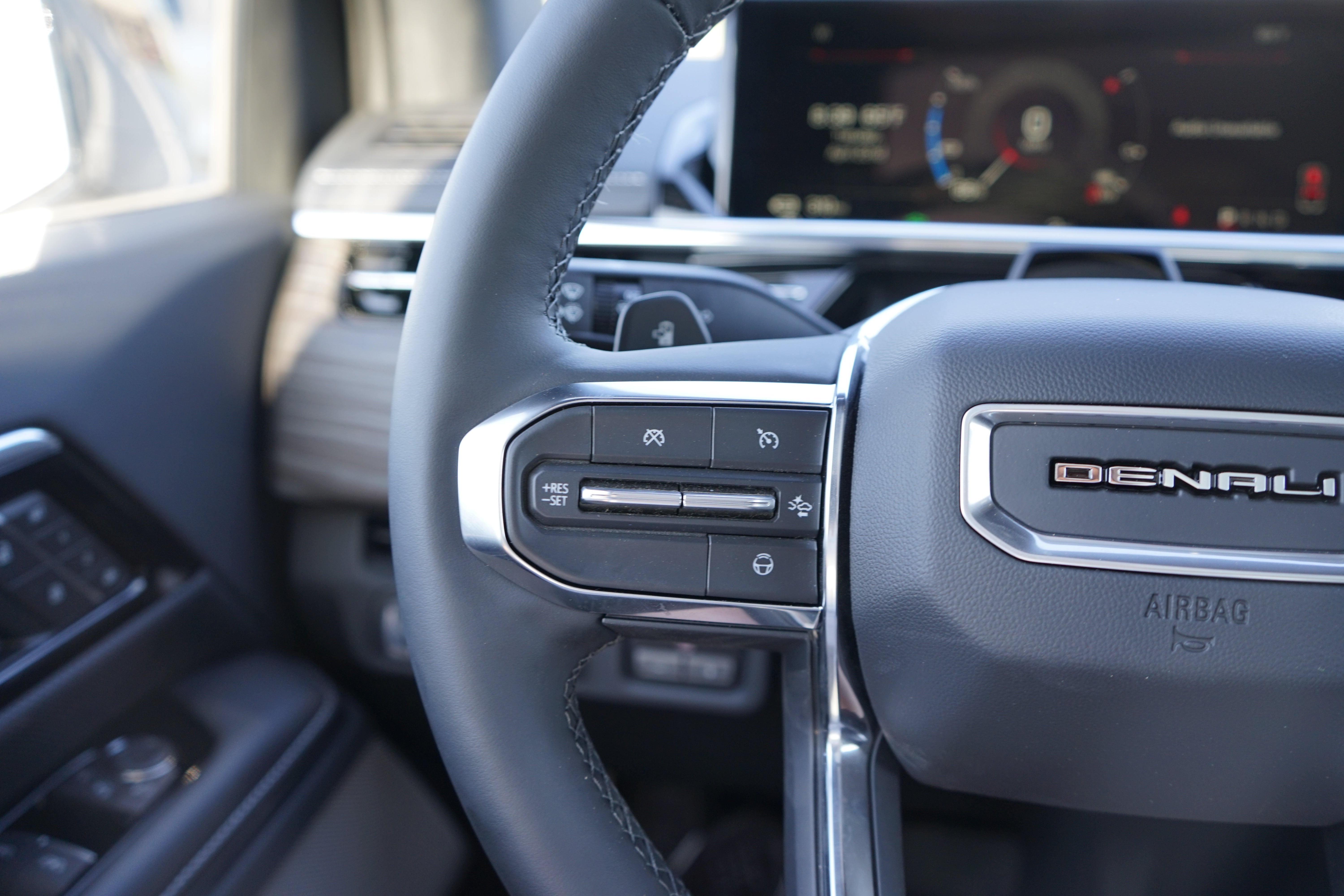 2025 GMC Sierra EV Max Range Denali