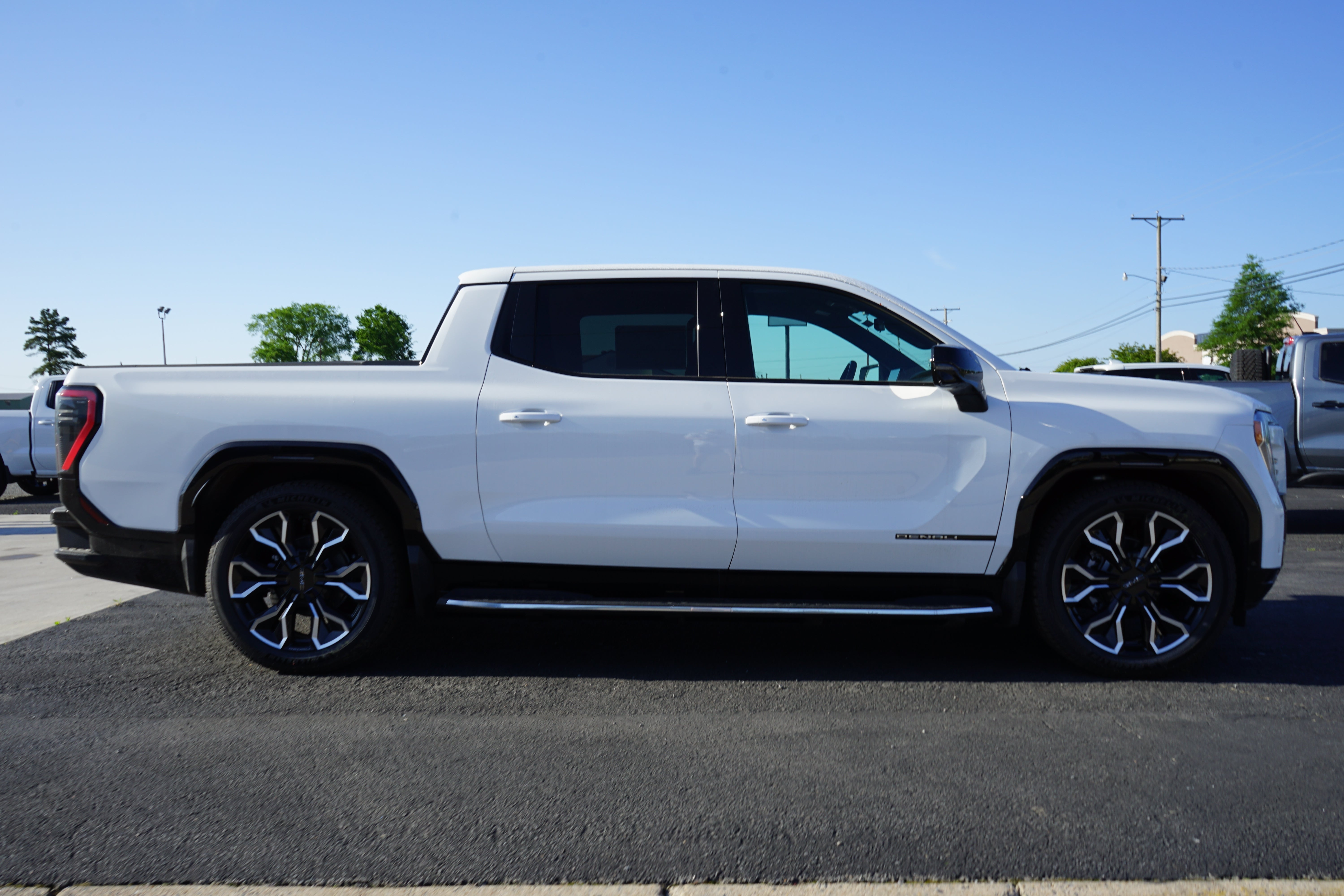 2025 GMC Sierra EV Max Range Denali