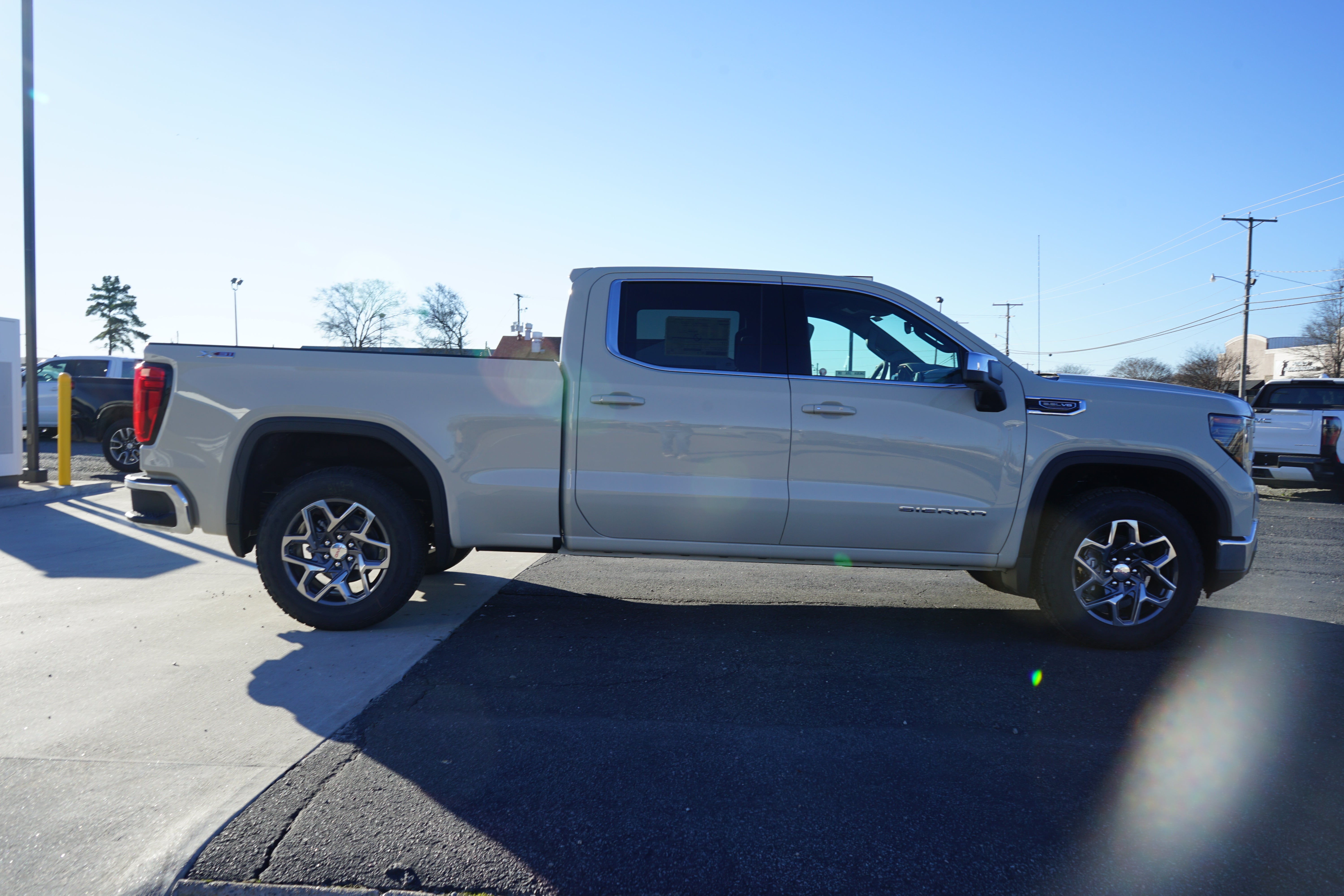 2026 GMC Sierra 1500 SLE