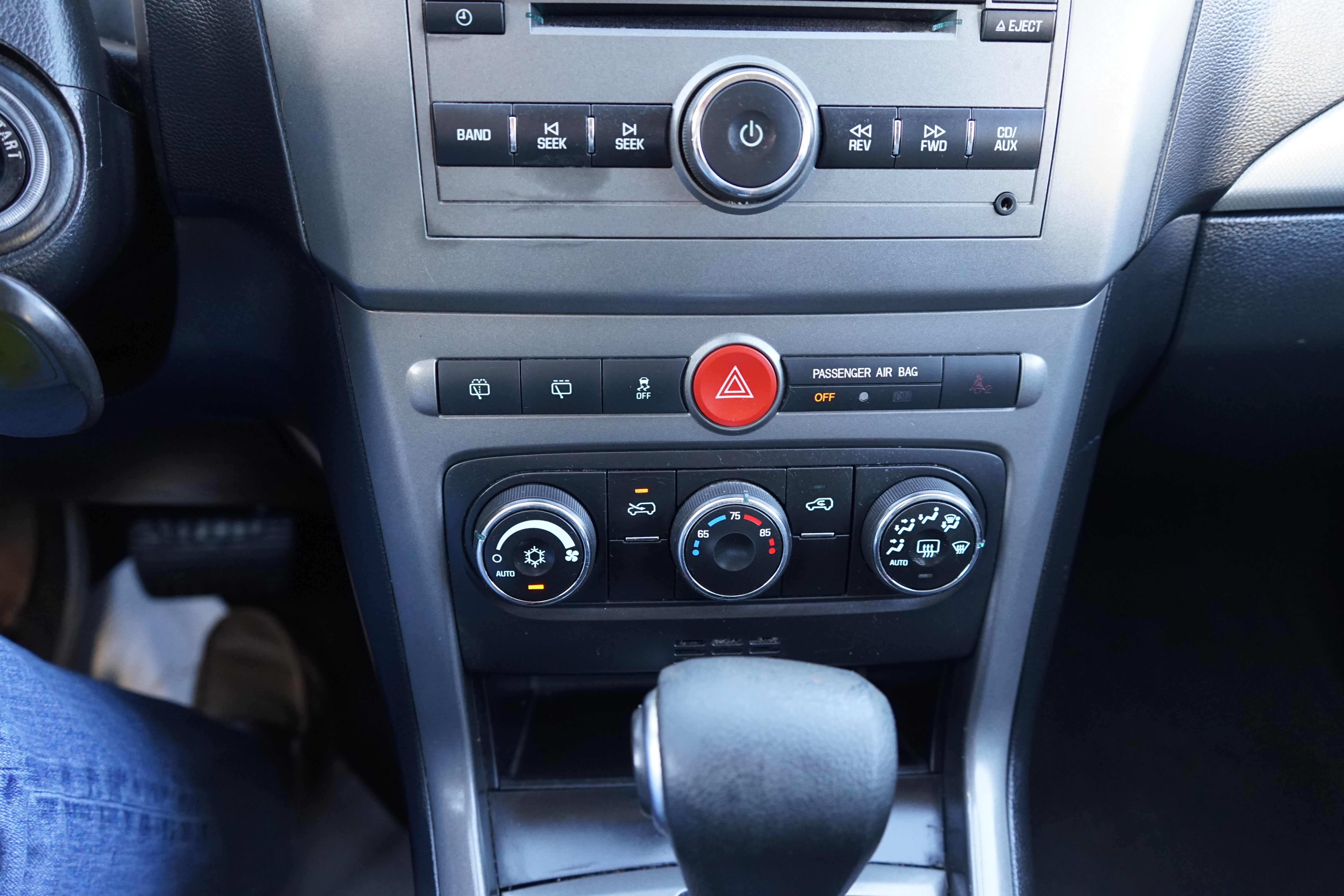 2012 Chevrolet Captiva LS w/2LS