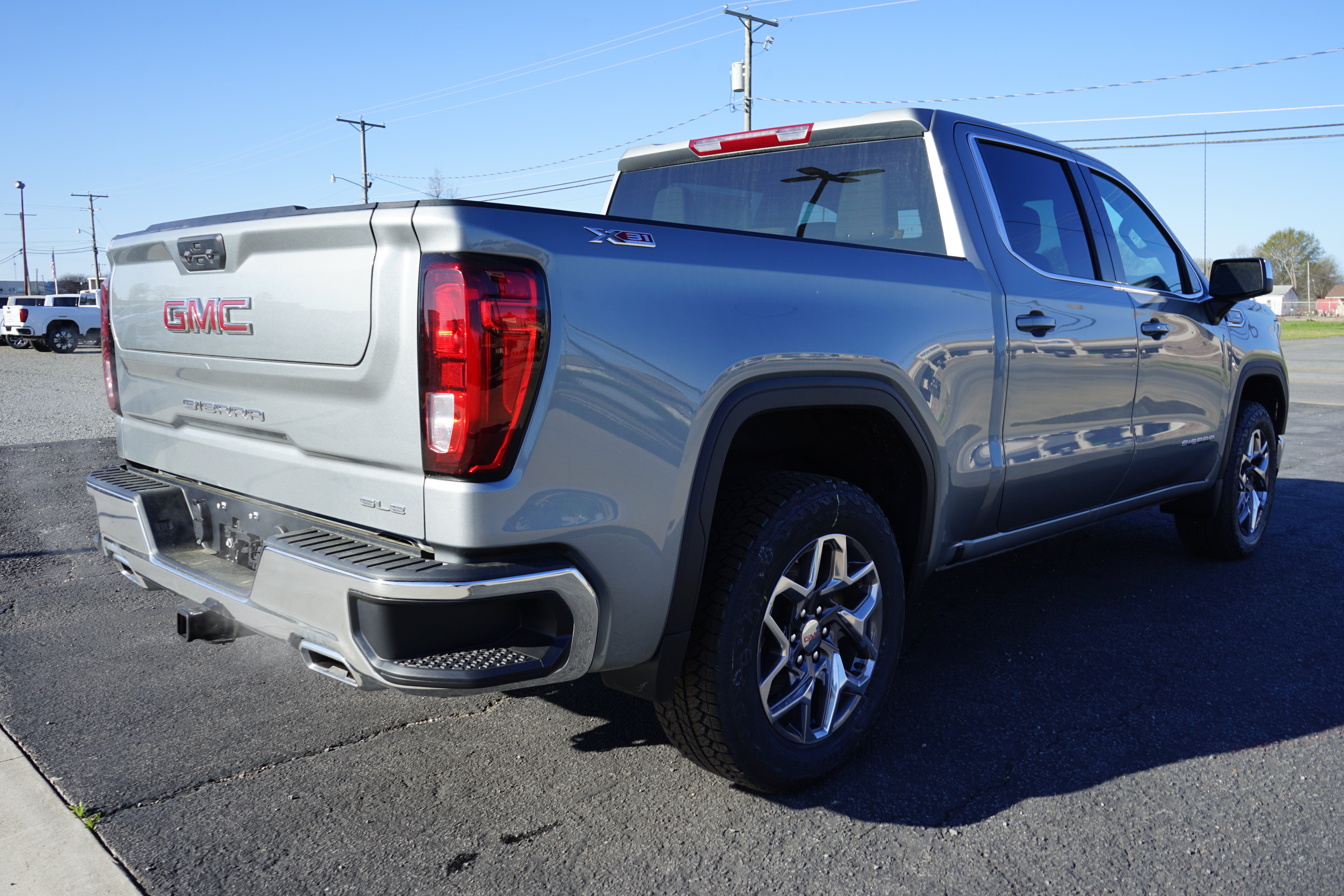 2026 GMC Sierra 1500 SLE