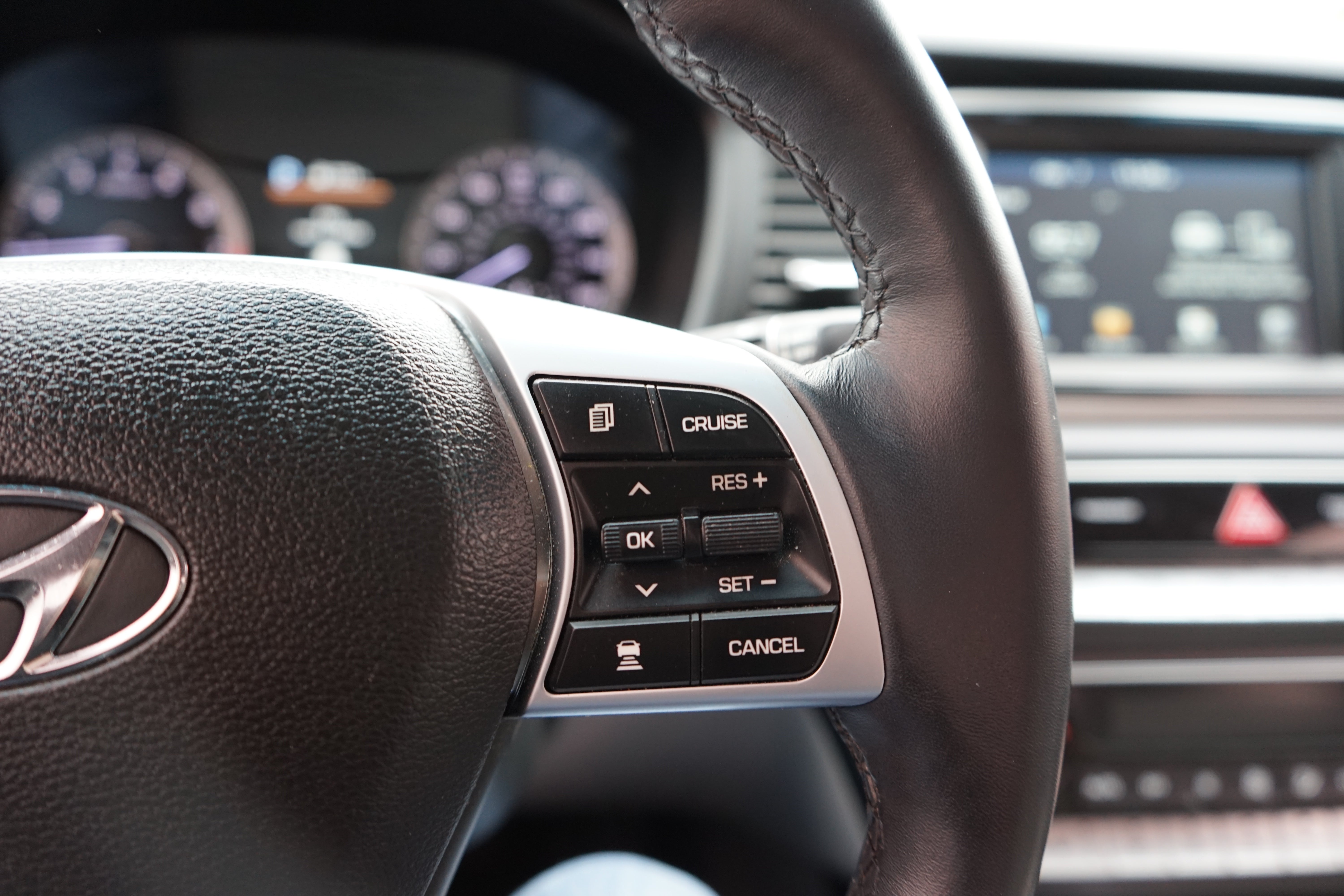 2019 Hyundai SONATA LIM Base