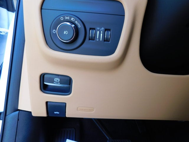 2026 Jeep Grand Cherokee GRAND CHEROKEE L SUMMIT 4X4