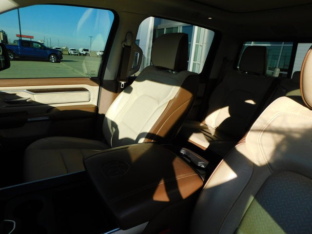 2022 RAM 1500 Laramie Crew Cab 4x4 5'7' Box