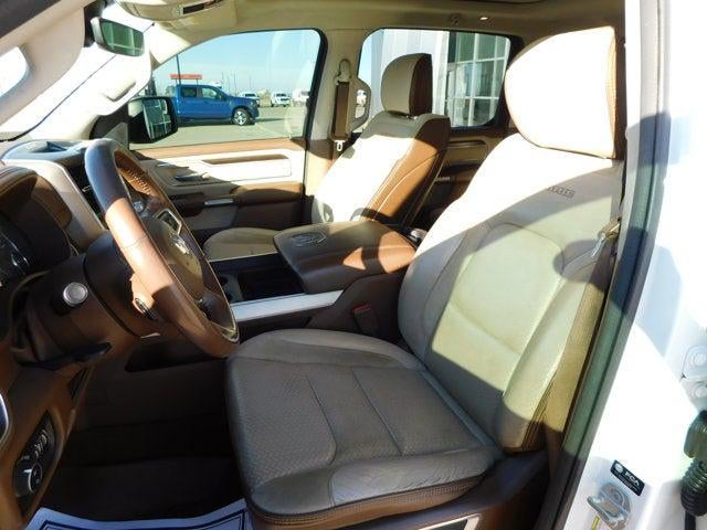 2022 RAM 1500 Laramie Crew Cab 4x4 5'7' Box