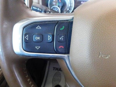 2022 RAM 1500 Laramie Crew Cab 4x4 5'7' Box