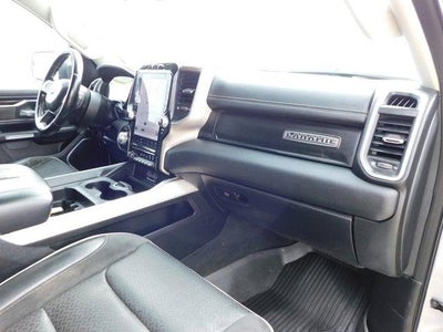 2022 RAM 1500 Laramie Crew Cab 4x4 5'7' Box