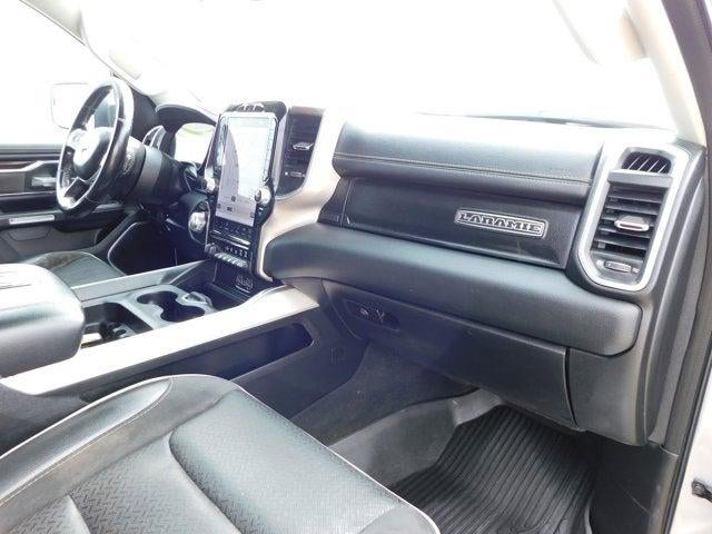 2022 RAM 1500 Laramie Crew Cab 4x4 5'7' Box