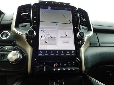 2022 RAM 1500 Laramie Crew Cab 4x4 5'7' Box