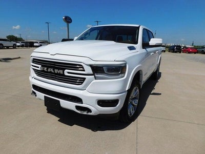 2022 RAM 1500 Laramie Crew Cab 4x4 5'7' Box