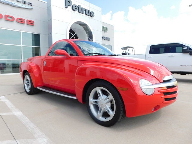 2004 Chevrolet SSR LS
