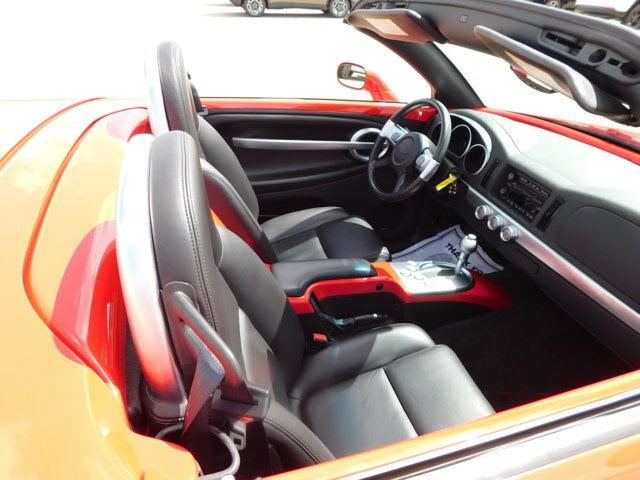 2004 Chevrolet SSR LS