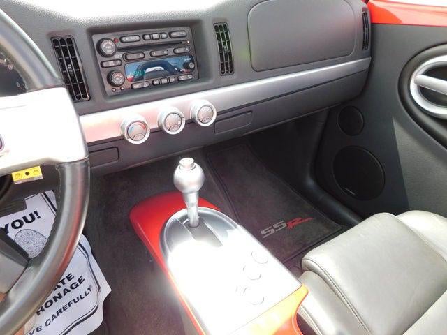 2004 Chevrolet SSR LS