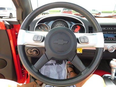 2004 Chevrolet SSR LS