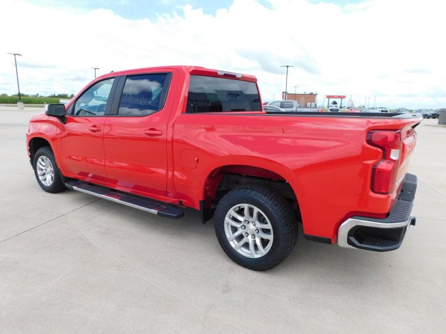 Used 2022 Chevrolet Silverado 1500 Limited LT with VIN 1GCUYDED5NZ189874 for sale in Little Rock