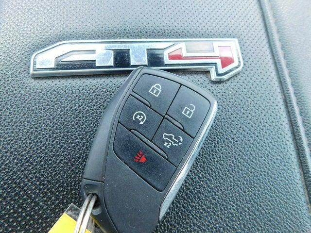 2024 GMC Sierra 2500HD 4WD Crew Cab Standard Bed AT4