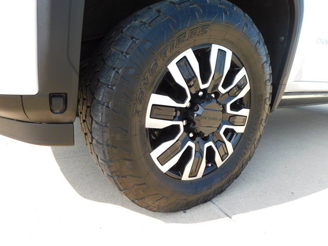 2025 GMC Sierra 2500HD 4WD Crew Cab Standard Bed Denali Ultimate