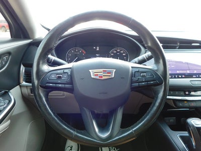 2019 Cadillac XT4 Luxury