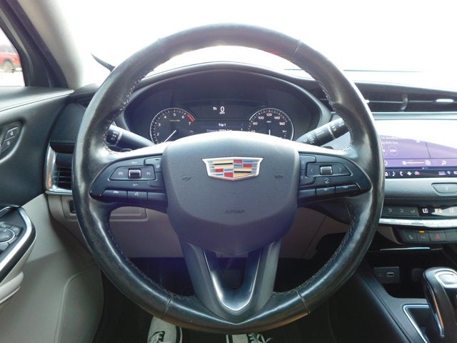 2019 Cadillac XT4 Luxury