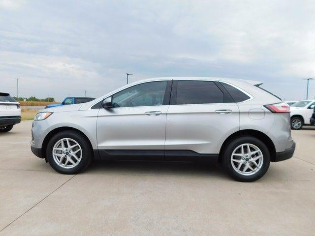 2021 Ford Edge Base