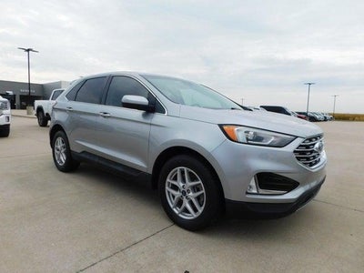 2021 Ford Edge Base