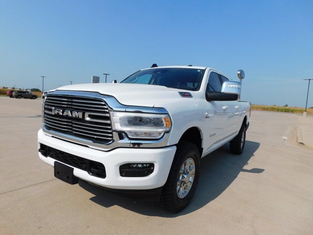 2024 RAM 2500 Laramie Crew Cab 4x4 6'4' Box