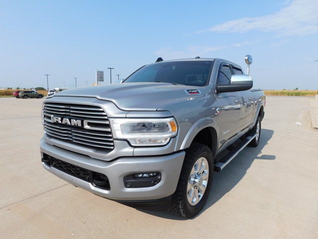 2022 RAM 2500 Laramie Crew Cab 4x4 6'4' Box