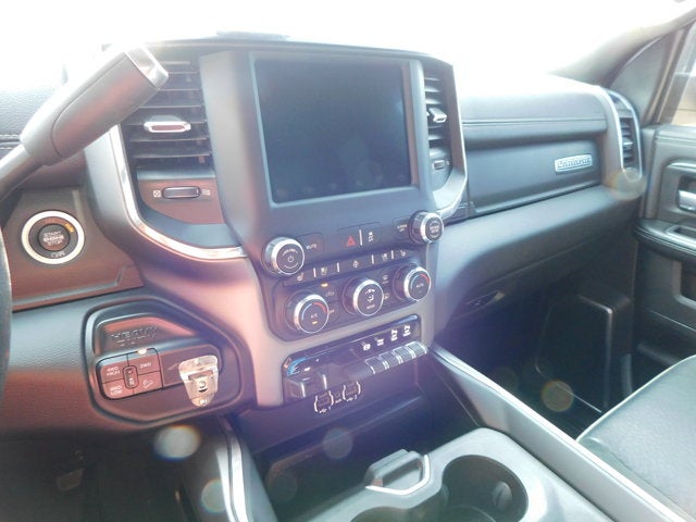 2022 RAM 2500 Laramie Crew Cab 4x4 6'4' Box