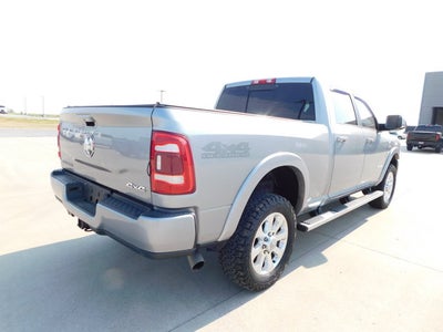 2022 RAM 2500 Laramie Crew Cab 4x4 6'4' Box