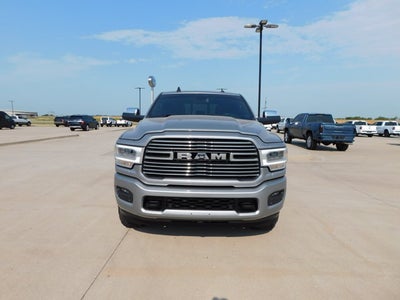 2022 RAM 2500 Laramie Crew Cab 4x4 6'4' Box