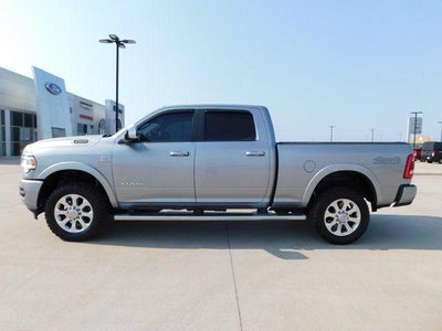 2022 RAM 2500 Laramie Crew Cab 4x4 6'4' Box