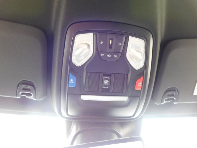 2026 RAM Ram 3500 Chassis Cab RAM 3500 TRADESMAN CREW CAB CHASSIS 4X4 60' CA