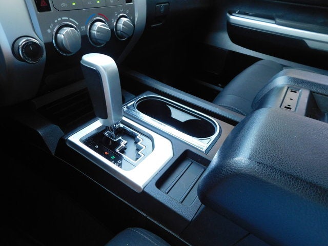 2014 Toyota Tundra SR5 5.7L V8