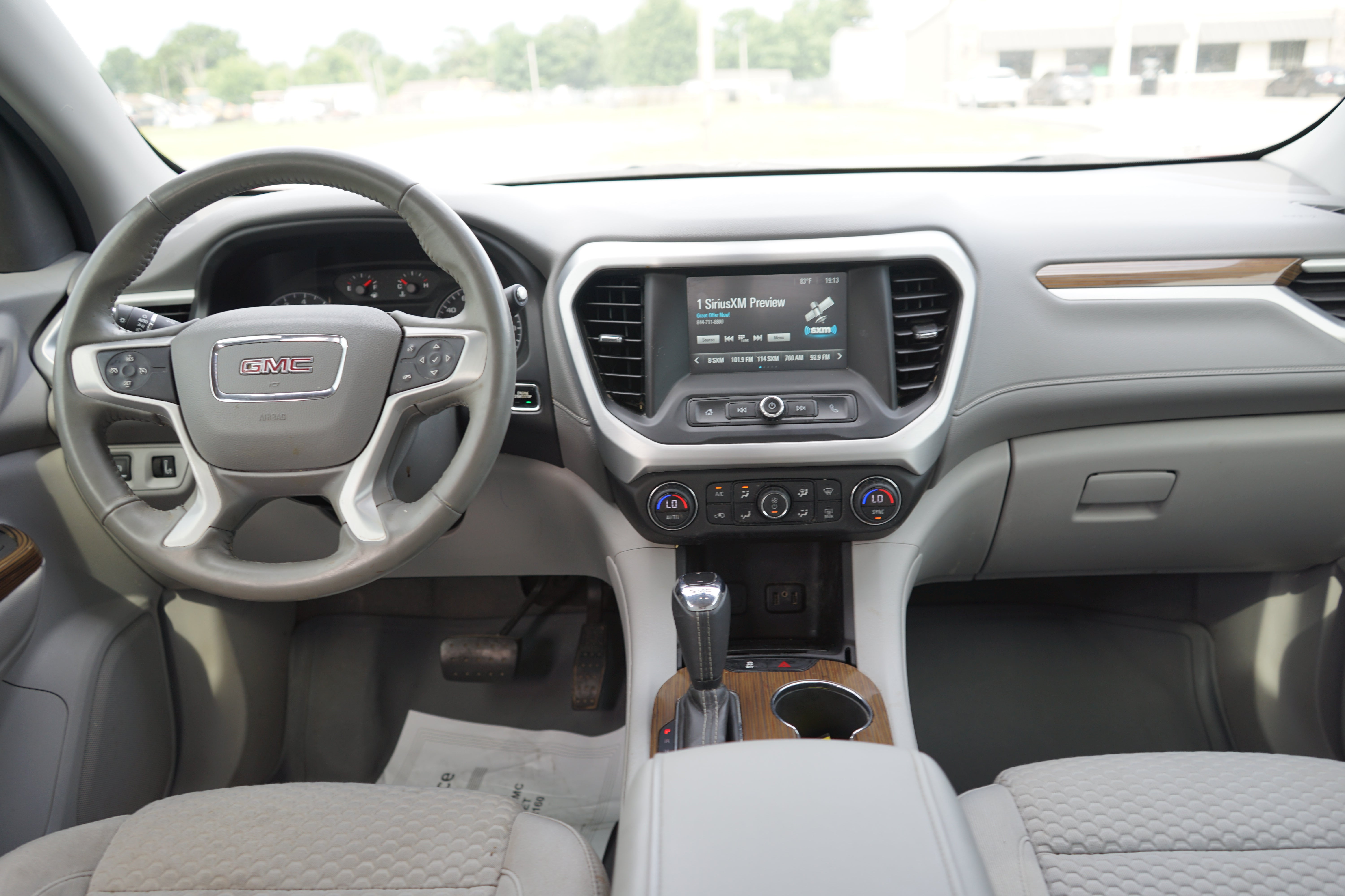 2019 GMC Acadia SLE