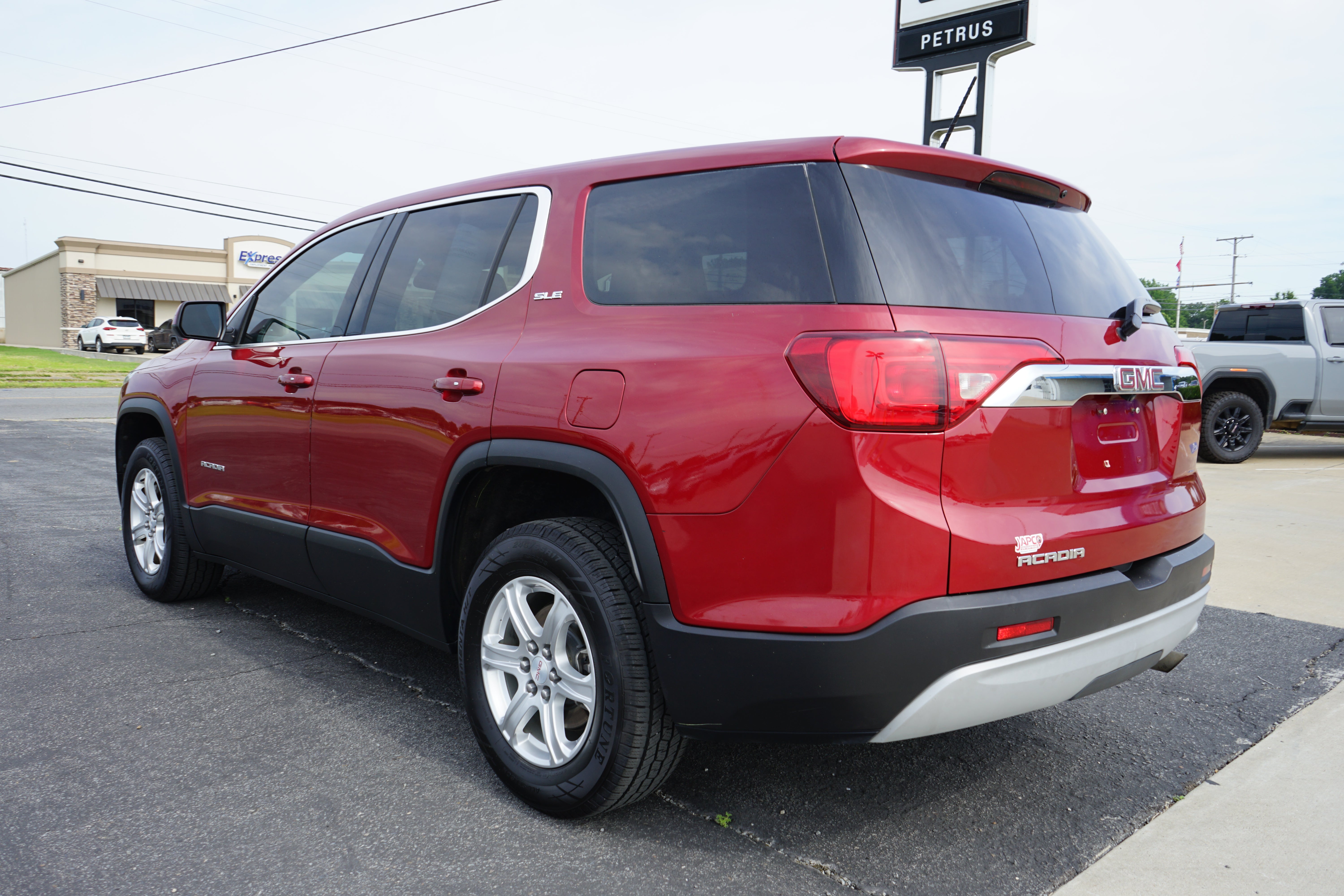 2019 GMC Acadia SLE