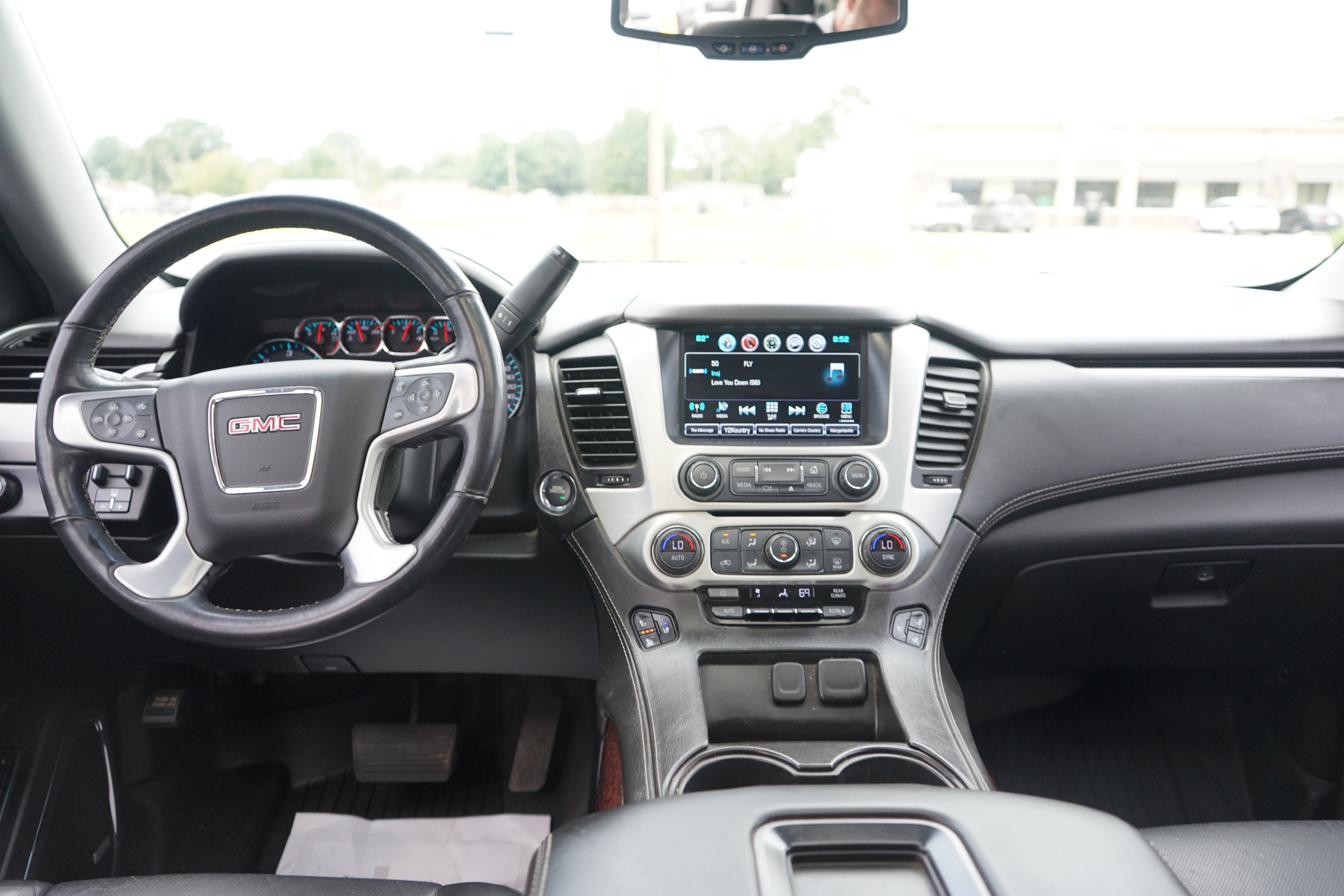 2019 GMC Yukon SLT