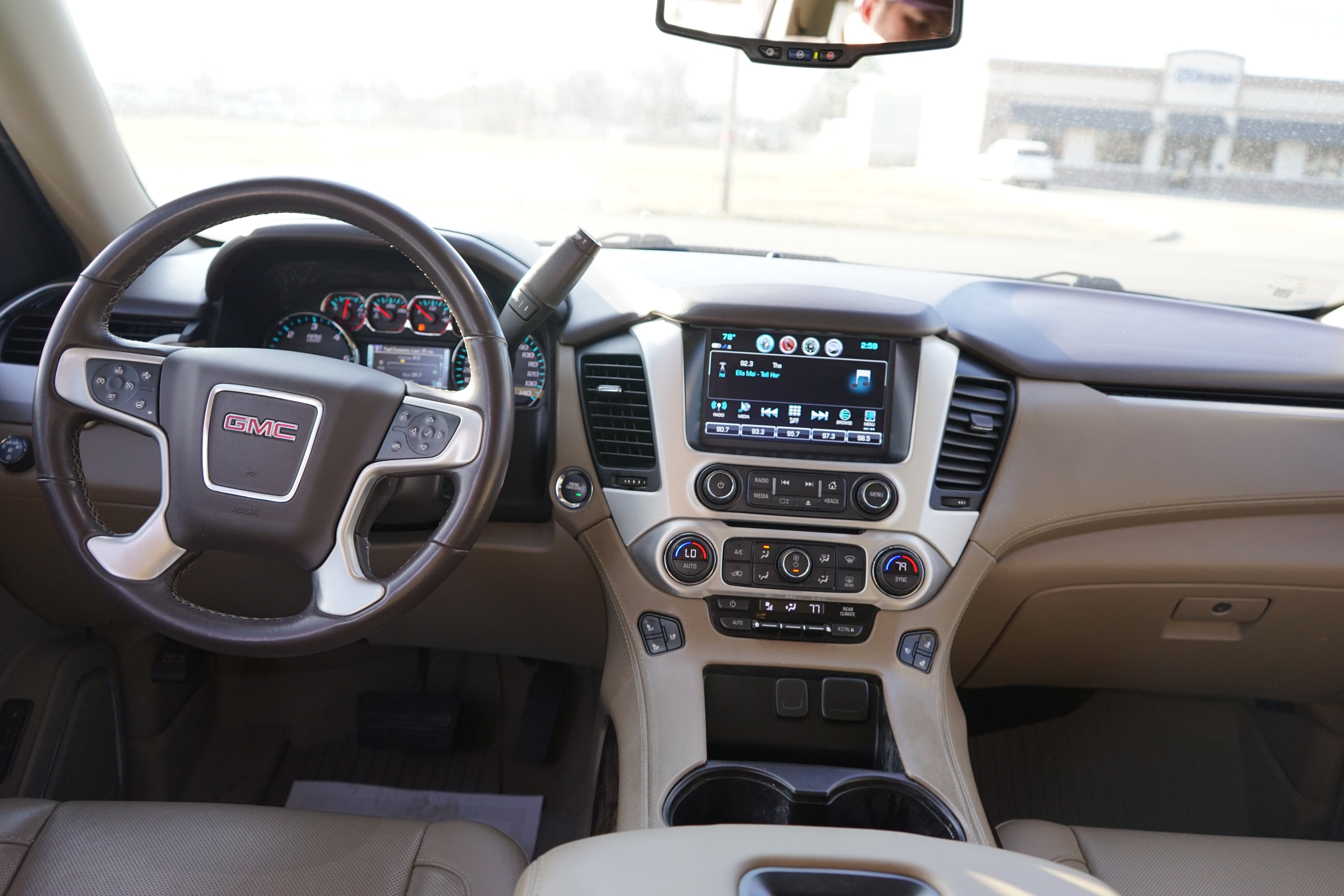 2020 GMC Yukon SLT