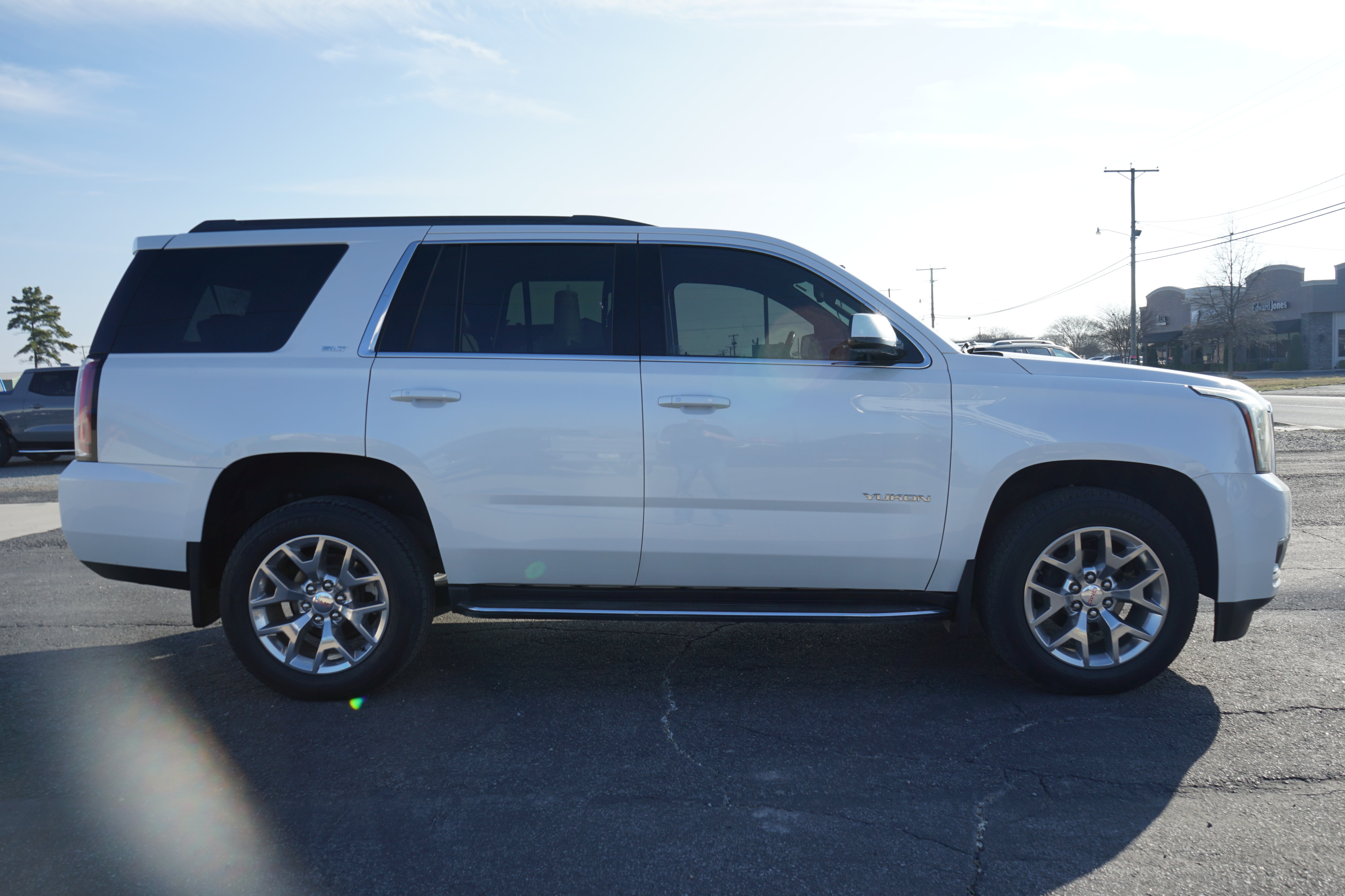 2020 GMC Yukon SLT