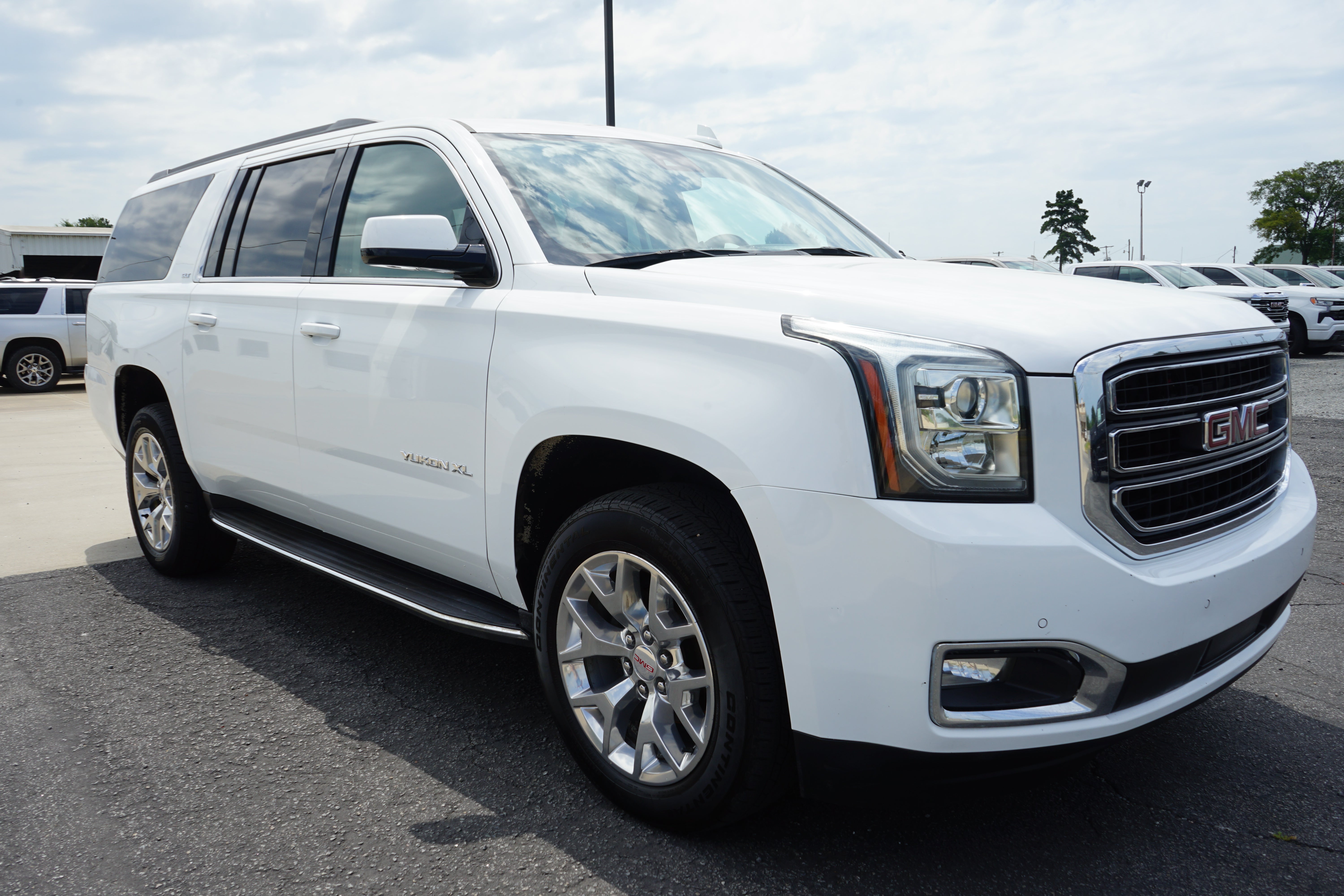2019 GMC Yukon XL SLT
