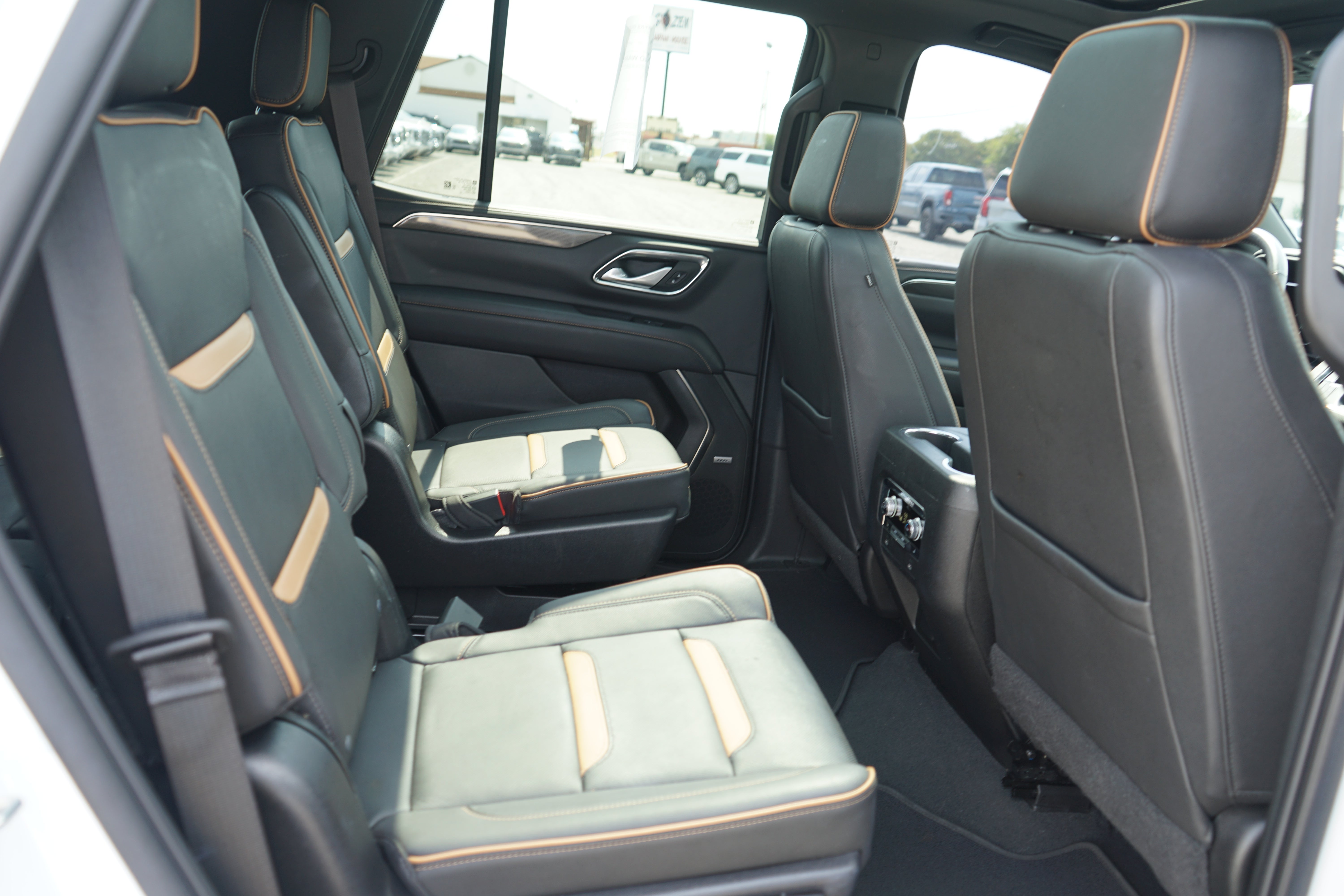 2022 GMC Yukon AT4