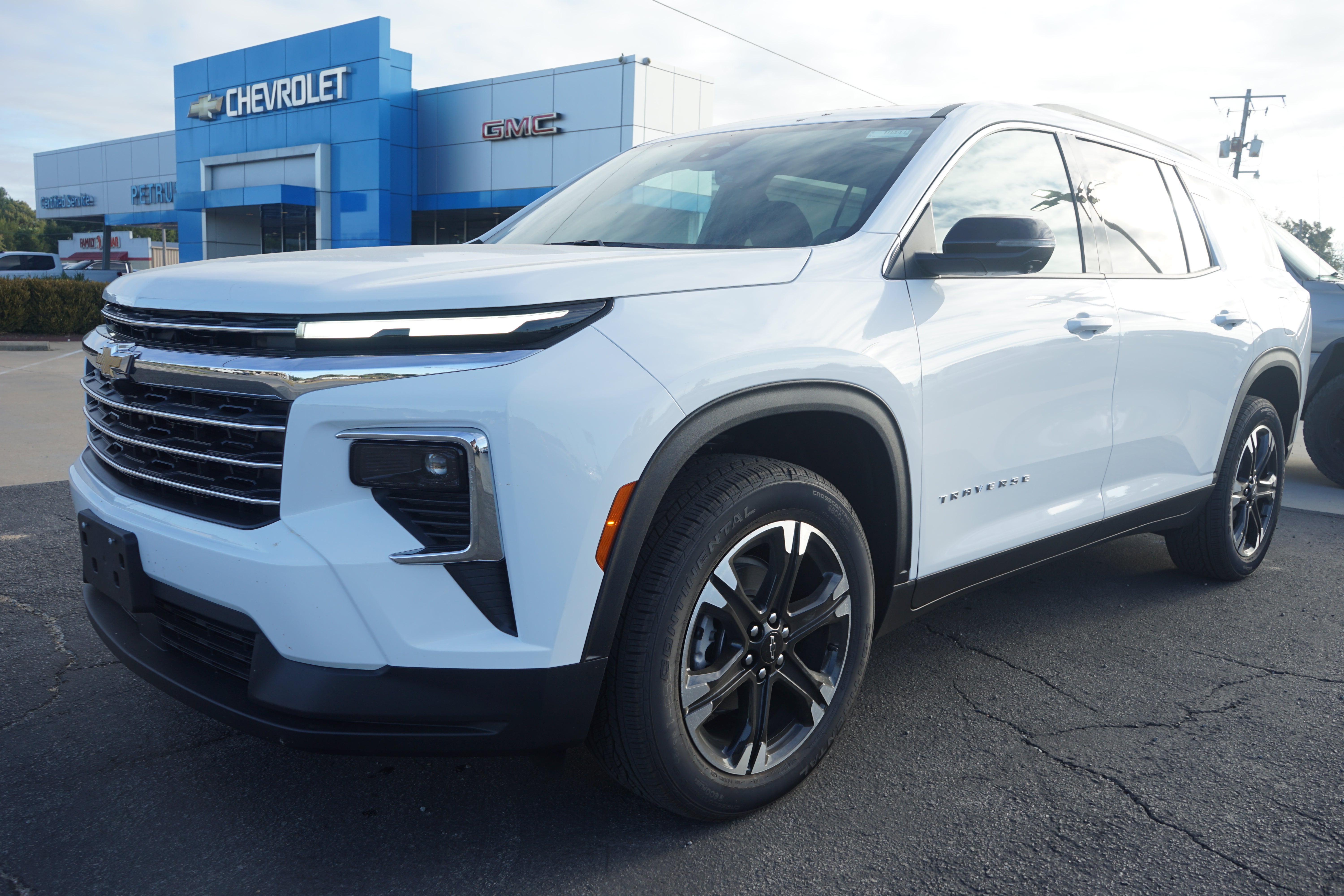 2027 Chevrolet Traverse