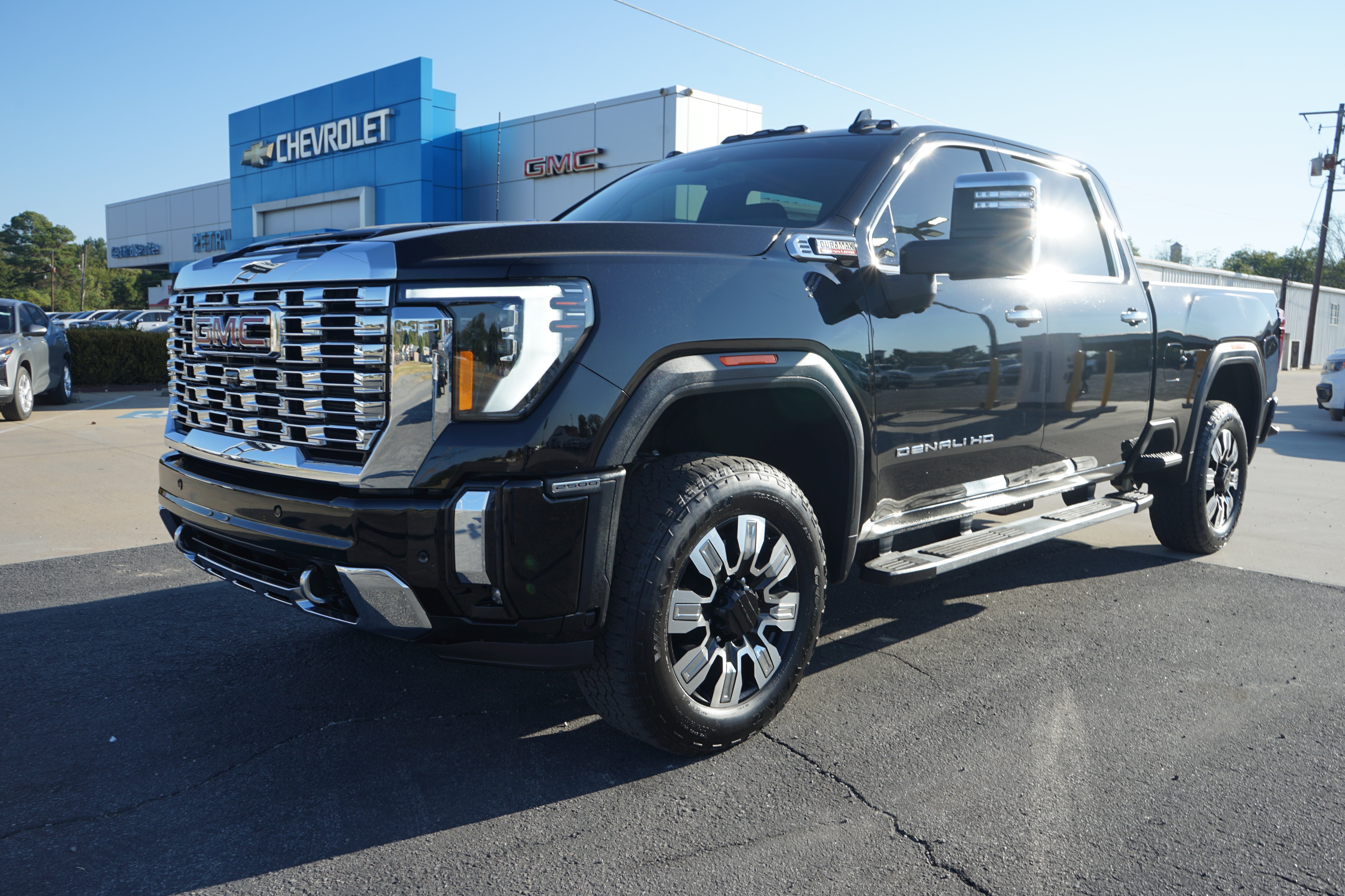 2025 GMC Sierra 2500 HD Denali