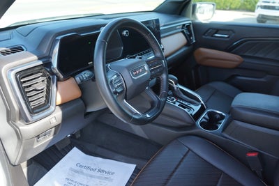 2023 GMC Canyon 4WD AT4