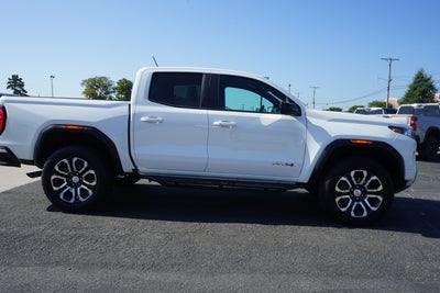2023 GMC Canyon 4WD AT4