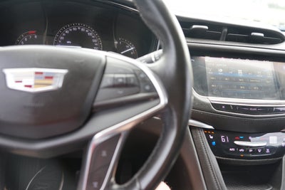 2018 Cadillac XT5 Premium Luxury FWD