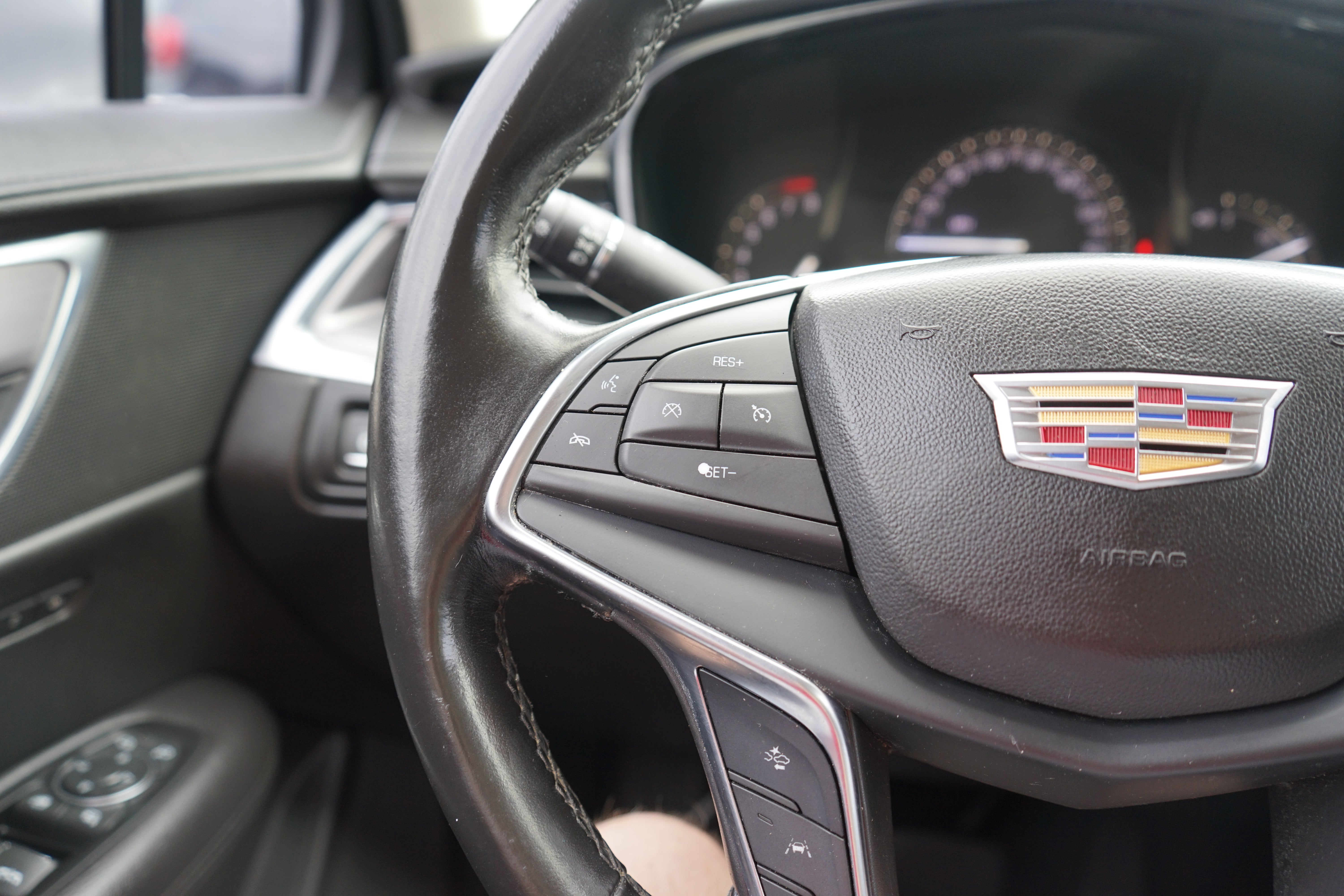 2018 Cadillac XT5 Premium Luxury FWD