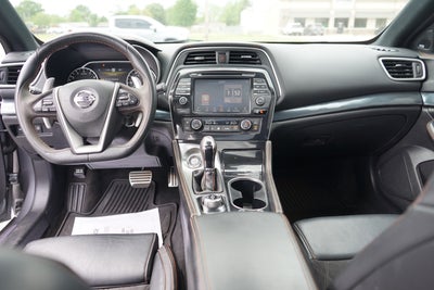 2022 Nissan Maxima SR