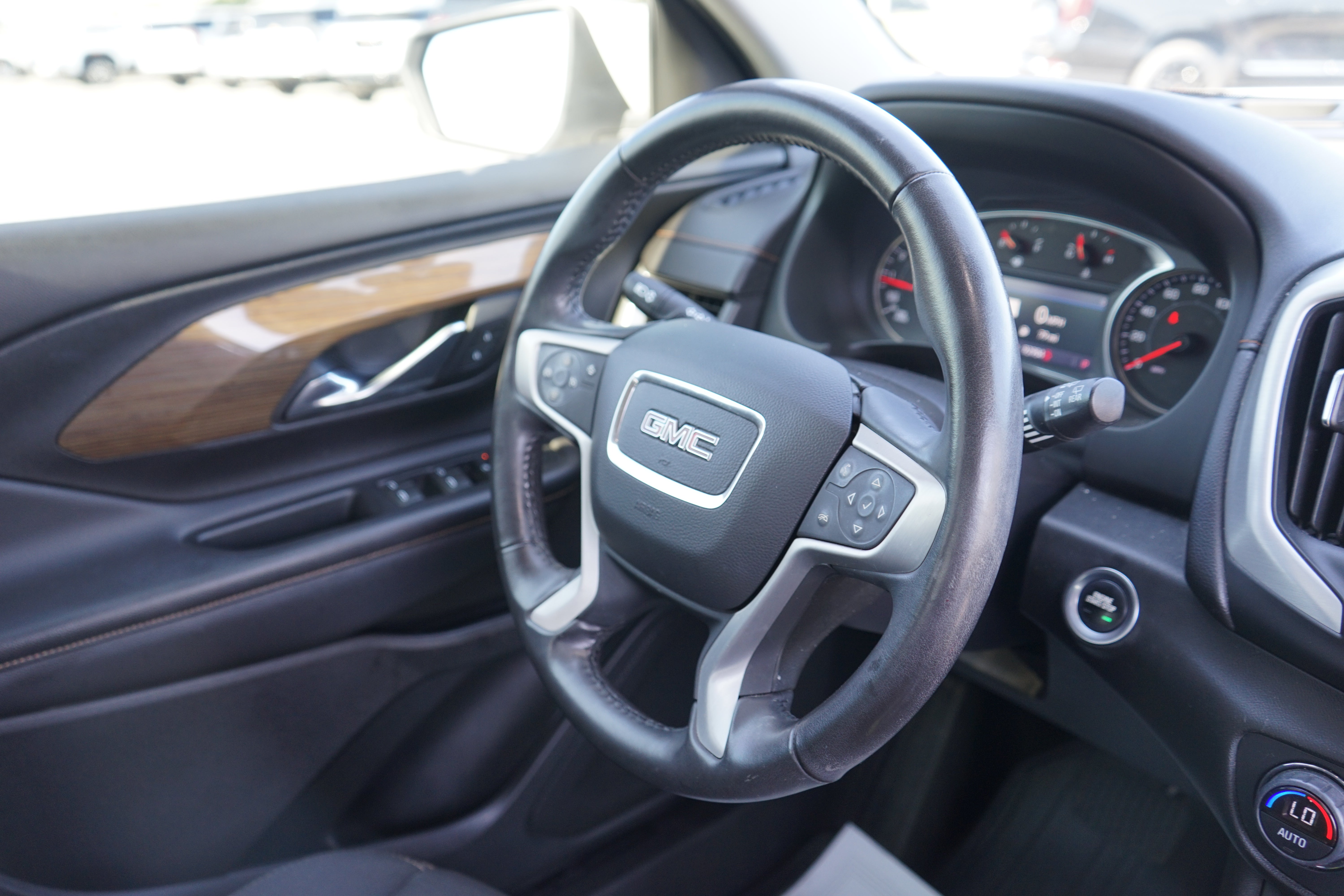 2021 GMC Terrain SLE